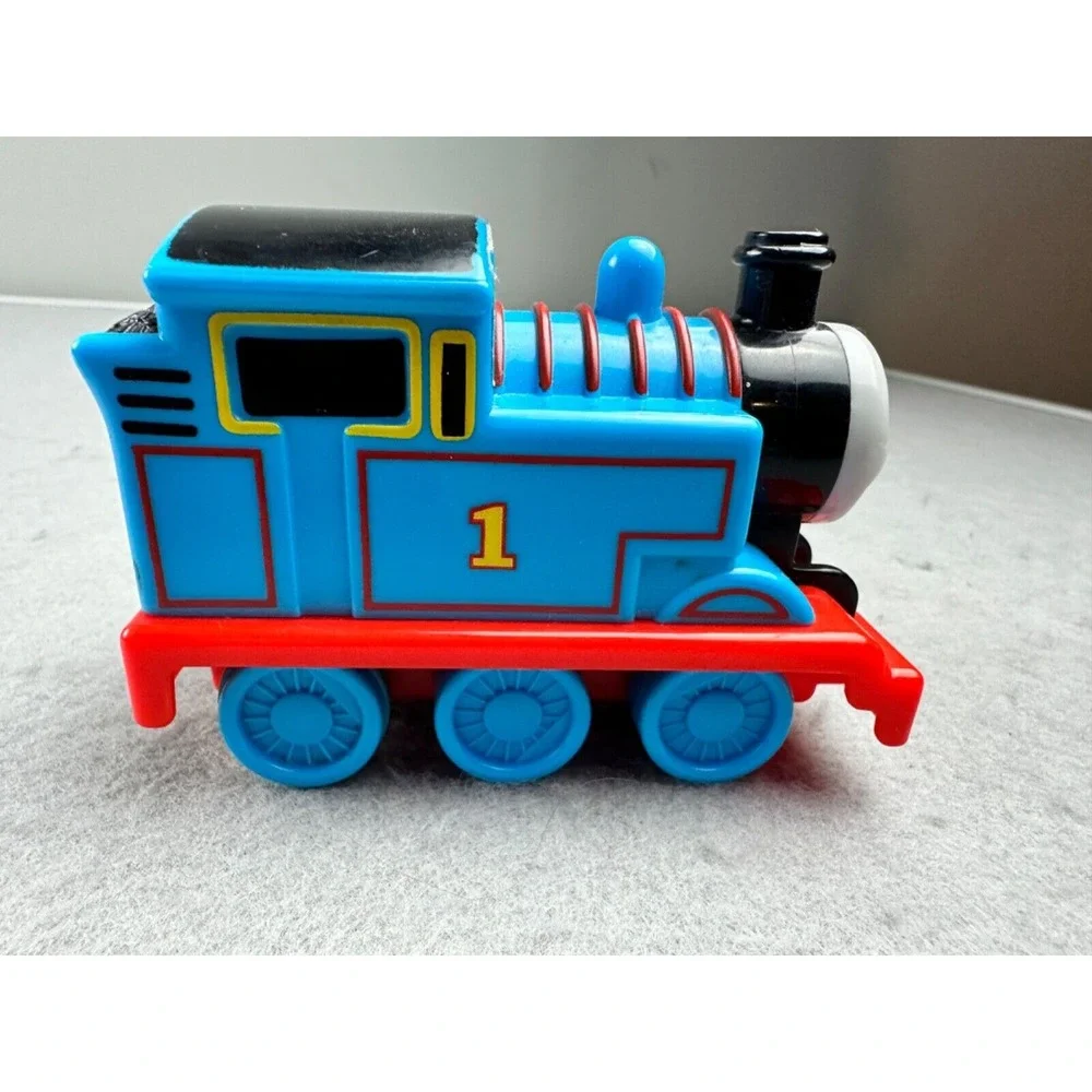 Thomas & Friends Pullback 2009 Thomas the Tank Engine Train Mattel Does Not Work